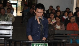 Bị đòi ly hôn, đâm vợ tử vong giữa khuya rồi tự tử